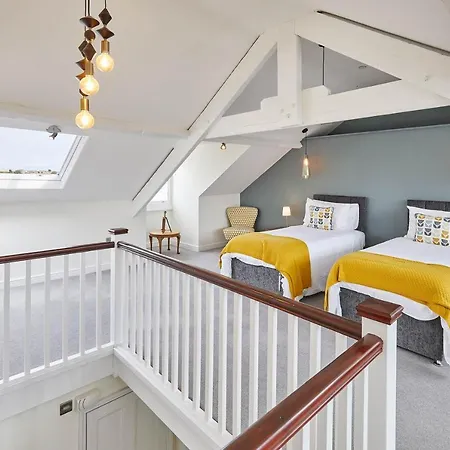Host & Stay - One Mulgrave Place Whitby